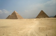 Φωτογραφίες: Ανακαλύφθηκε πυραμίδα 3.700 ετών σε νεκρόπολη στην Αίγυπτο