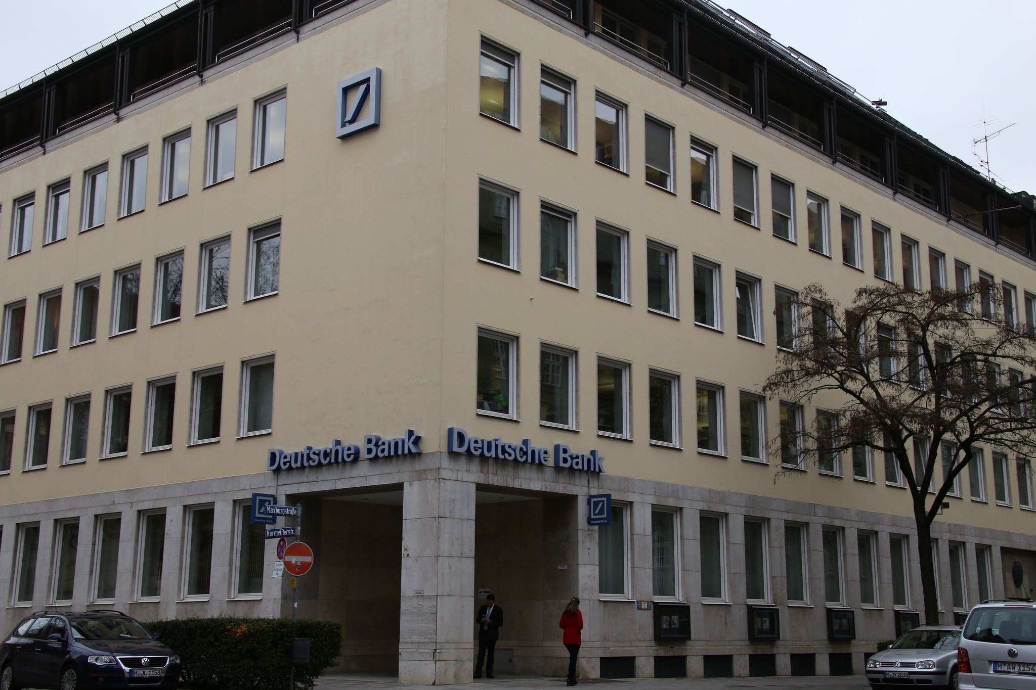 Deutsche Bank: 