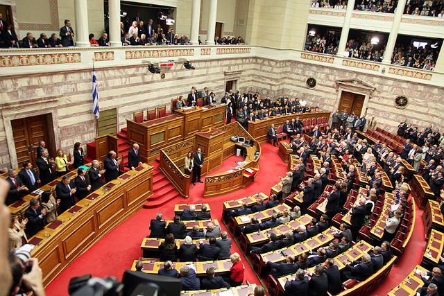 Τα μεσάνυχτα της Πέμπτης η ψηφοφορία για το εκλογικό νομοσχέδιο