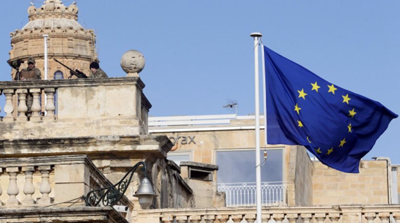 Η Ιταλία... χαμογελά στην «Ευρώπη πολλών ταχυτήτων» της Μέρκελ