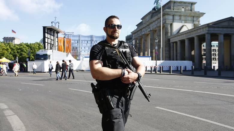 «Αστακός» η Γερμανία για τη Σύνοδο της G20 - Διαδηλώσεις υπέρ και κατά του Ερντογάν