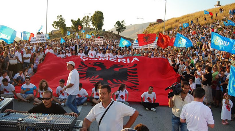 Ετοιμάζουν πορεία στα Ελληνοαλβανικά σύνορα οι Τσάμηδες για να τιμήσουν την… γενοκτονία!