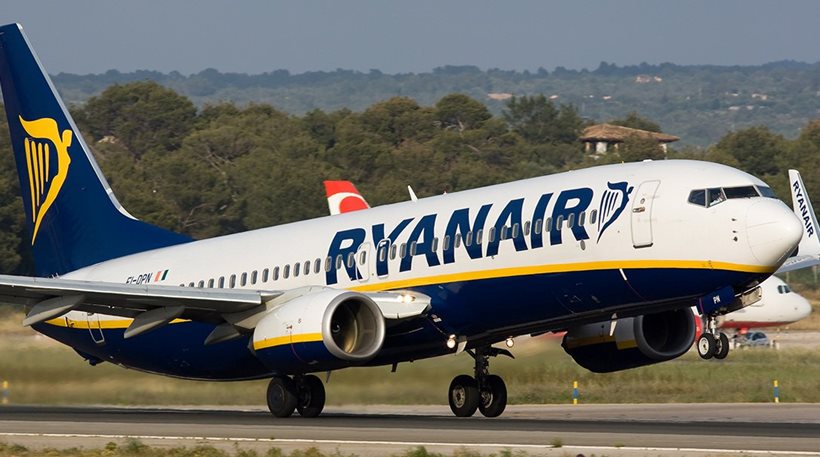 Η Ryanair ακυρώνει περίπου 2.000 πτήσεις μέχρι το τέλος Οκτωβρίου