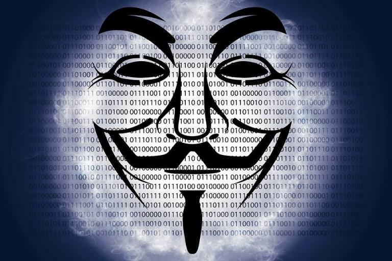 Οι Anonymous «χτύπησαν» την Ελλάδα - Συναγερμός στις Αρχές