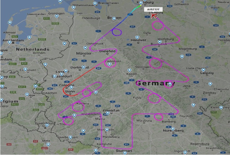 Εντυπωσιακό! Airbus σχεδίασε τεράστιο χριστουγεννιάτικο δέντρο πάνω από τη Γερμανία