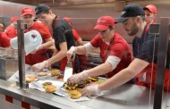 Φρανκφούρτη: Άνοιξε το πρώτο κατάστημα „FIVE GUYS“